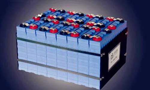 <b>什么是333体育正极材料?锂离子电池正极材料特点</b>